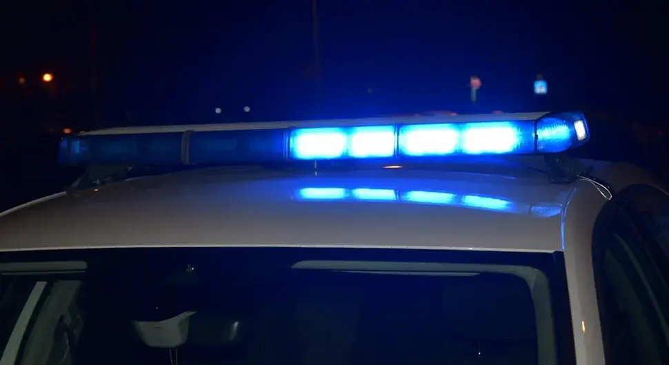 Šokantan pronalazak u parku u Kentu: Tijelo muškarca u koferu pored dječjeg igrališta