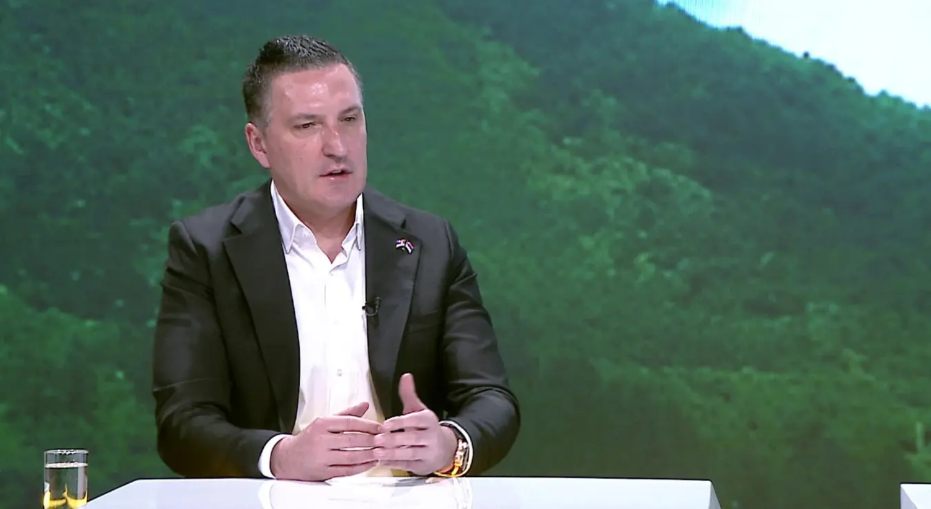Smjena Nedeljka Eleka: Ostao bez svih funkcija i članstva u SNSD-u
