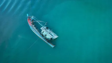 Turistički brod s Rumunima prevrnuo se kod Tasosa, svi putnici spašeni