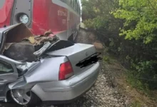Stravična tragedija u Odžaku: Žena i dijete stradali na pružnom prelazu
