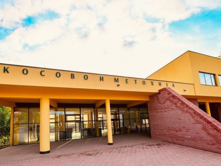 Učenici u Adi i dalje bez fiskulturne sale, ali imovinske prepreke uklonjene