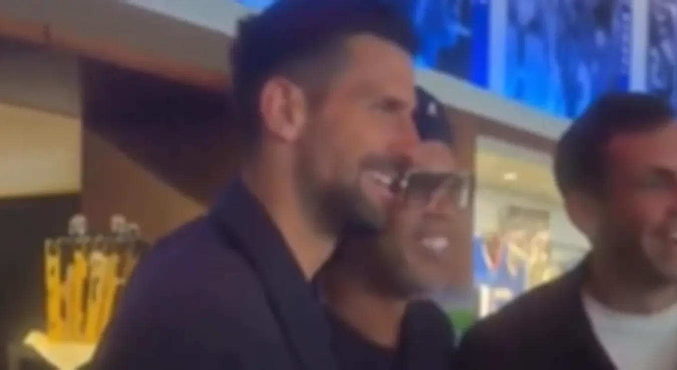 Đoković i Ronaldinho zajedno na finalu Mundijala: Susret legendi oduševio svijet
