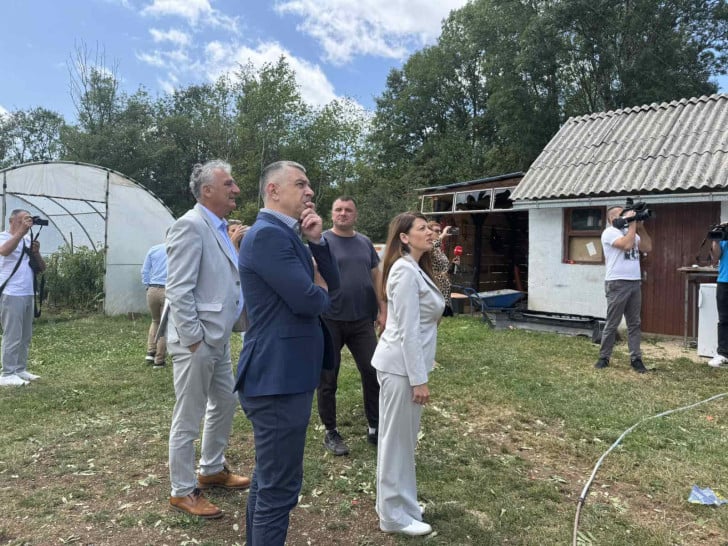 Ministarka Kuzmić obišla Nevesinje: Vlada RS najavila pomoć nakon razorne oluje