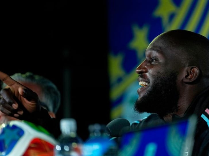 Belgijski napadač Romelu Lukaku zaprepastio novinare u Španiji vladanjem više jezika
