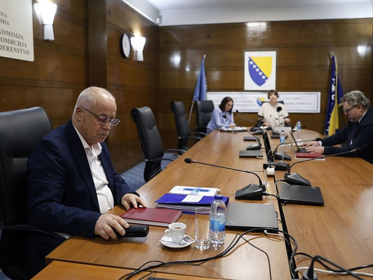 Šest miliona maraka kazni političkim strankama: Gdje je završio novac?