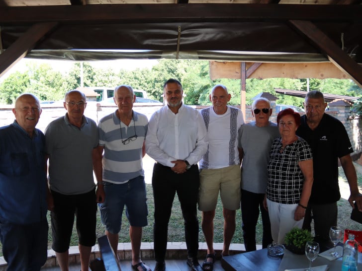 Zlatni rukometaši u Derventi kod gradonačelnika Žunića