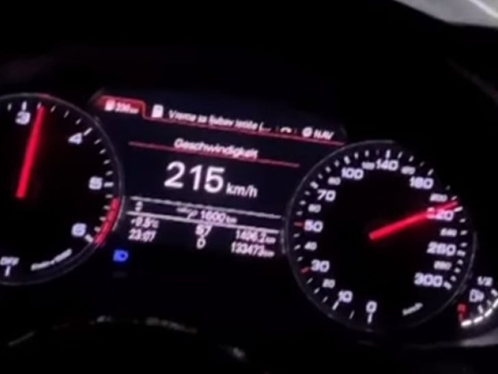 Mladić za volanom „audija“ uhvaćen brzinom od 215 km/h na autoputu kod Surčina