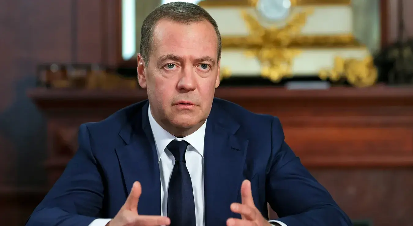 Medvedev: Zapad prijeti drakonskim sankcijama