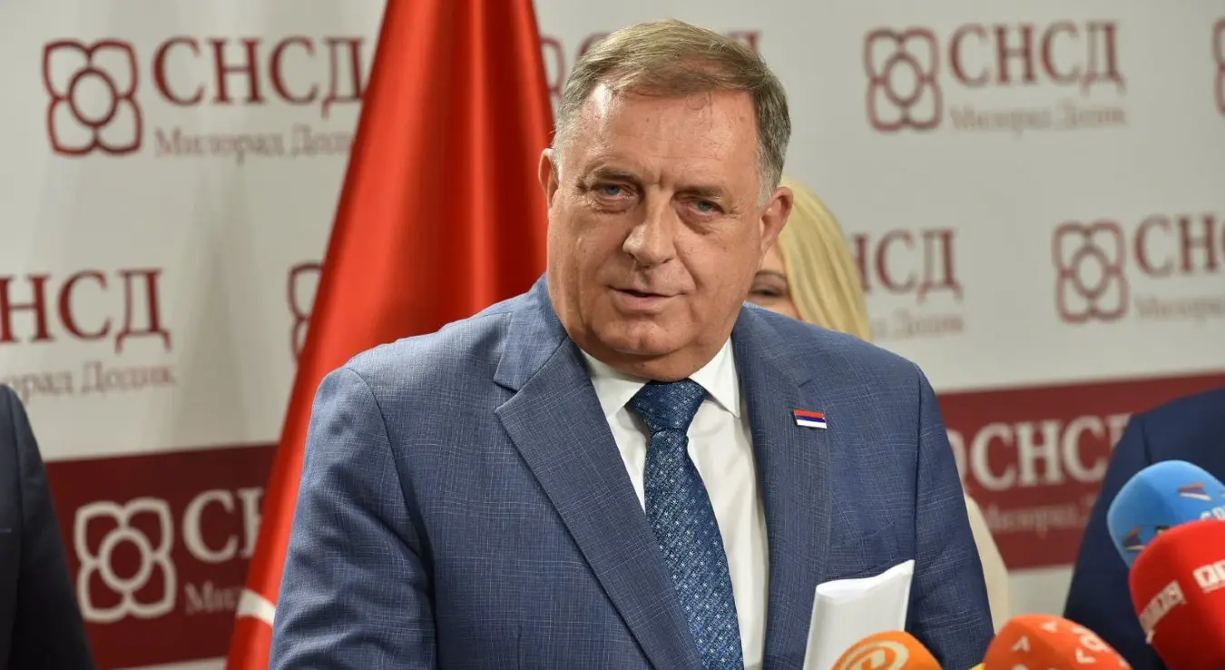 Dodik u odbrani Stevandića: Skupština nije pozornica za cirkuske scene