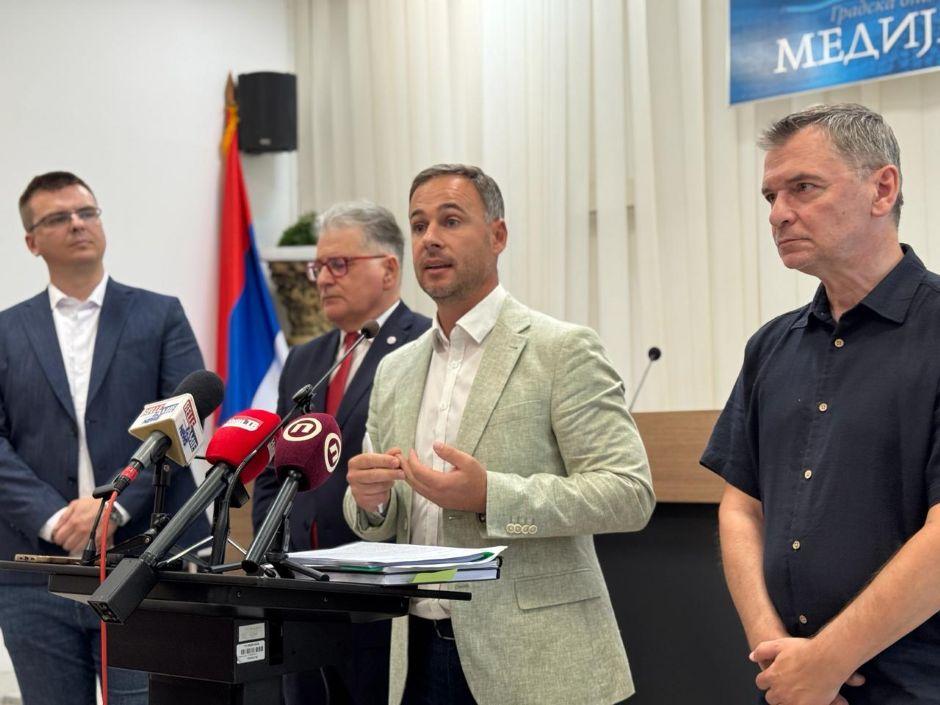 Novi savez tri opozicione stranke u Srbiji nosi ime „Narodna Srbija“