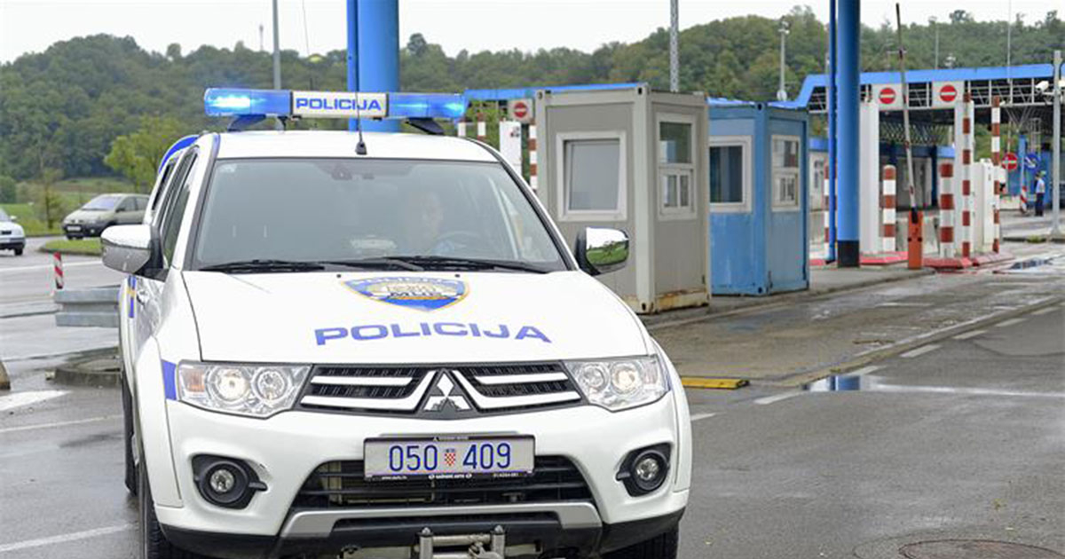 U Poreču državljani BiH ostavili dijete sat vremena u autu na vrućini