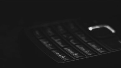 Uskoro na tržište: Prvi mali 4G Pro telefon