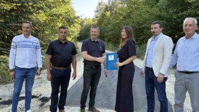 Kuzmićeva u Petrovu: Modernizacija puteva preduslov za ostanak stanovništva