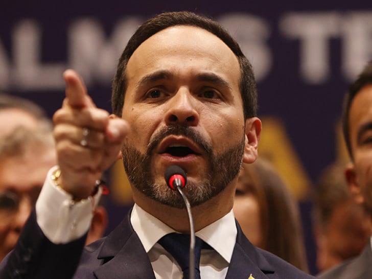 Abelardo de la Espriela obećao borbu protiv narko-kartela i gerilskih grupa
