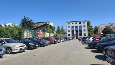 Parking rulet u Banjaluci: Bez papirića na automobilima, SMS ili kazna?