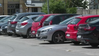 Zašto je utišavanje radija prirodna reakcija dok tražite parking?