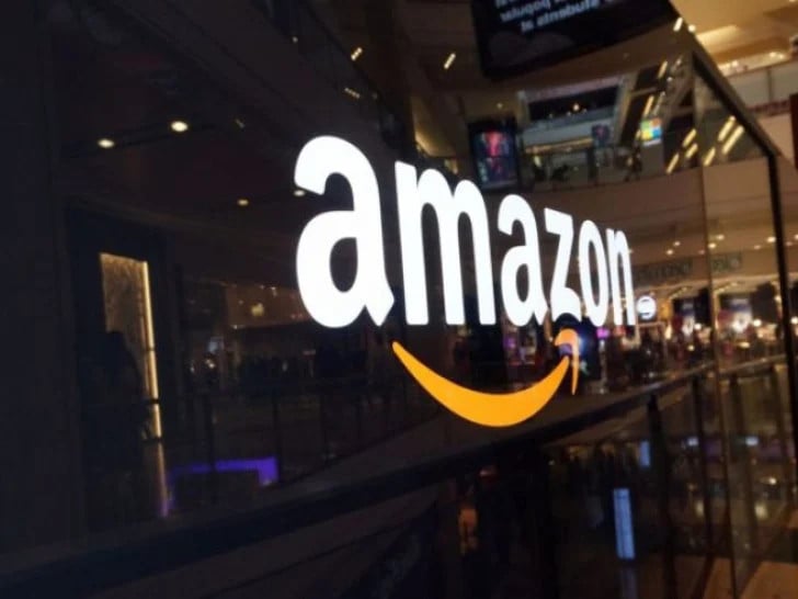Amazon prvi put u istoriji vrijedi tri biliona dolara
