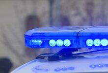 Pet osoba povrijeđeno u slijetanju automobila na Palama