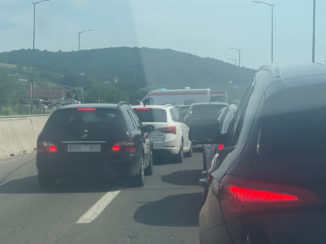 Dvadeset saobraćajnih nezgoda u Banjaluci za jedan dan