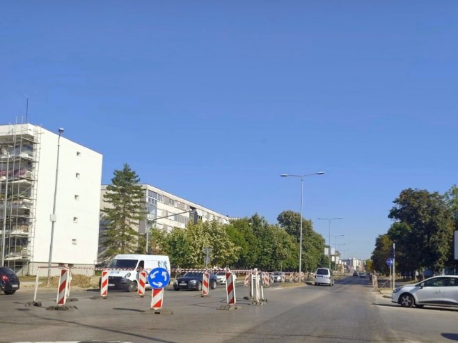 Privremeni kružni tok kod „Audi servisa" u Banjaluci, počinje uklanjanje semafora