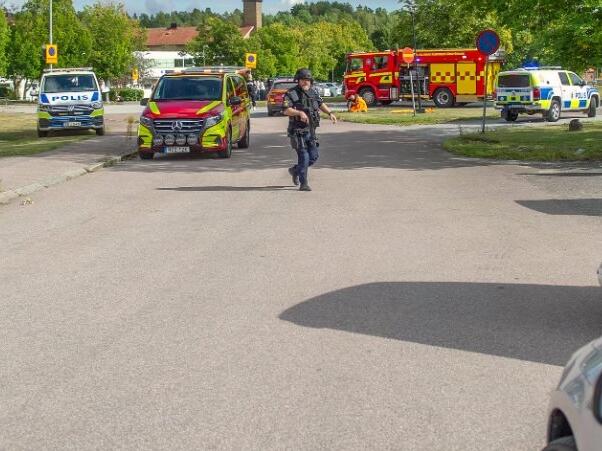 Napadač sa mačem upao u školu u Švedskoj i ranio više osoba