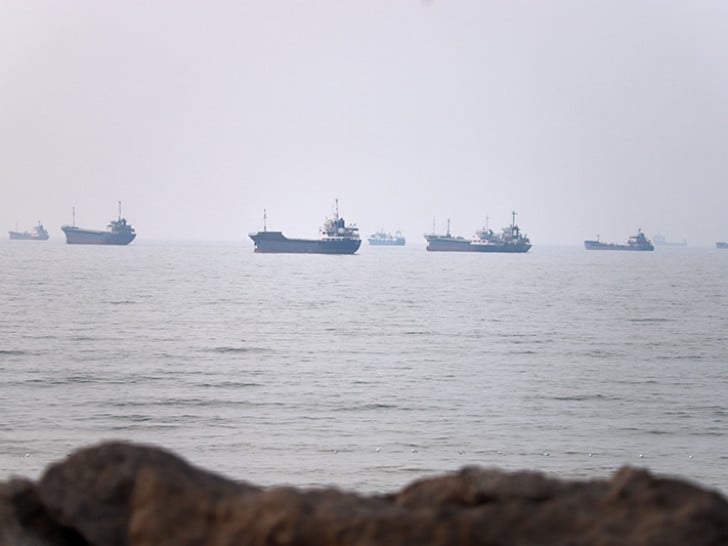 Projektil pogodio tanker kod Ormuskog moreuza