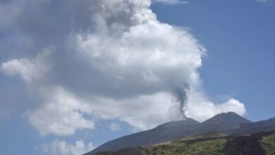 Etna ponovo eruptira, vjetar nosi pepeo ka jugu