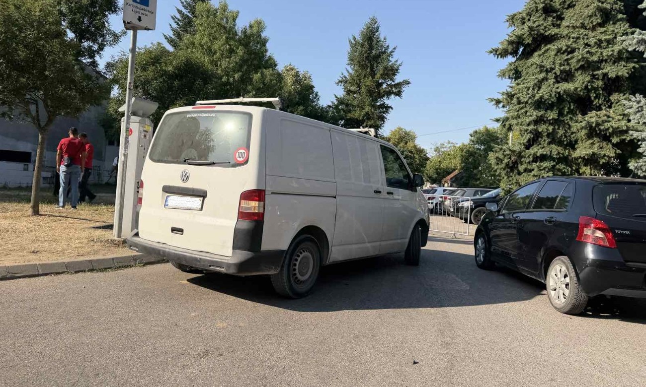Parking u centru Banjaluke zatvoren, rok nepoznat