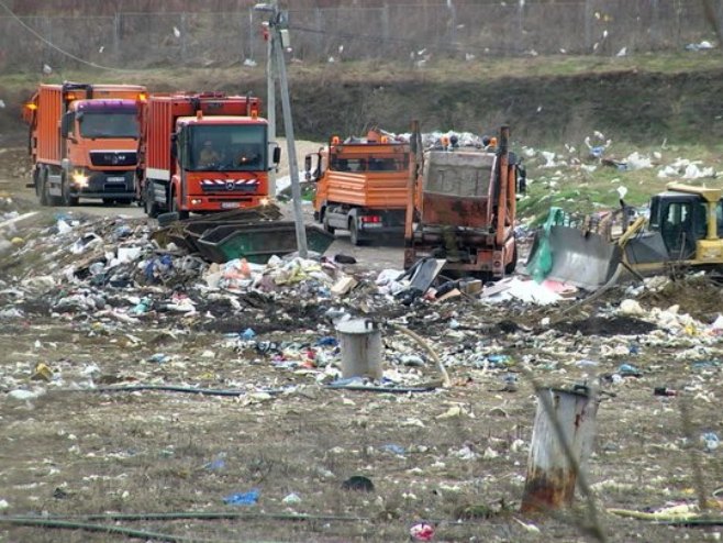 Uzorci iz okoline deponije Uborak idu na analizu