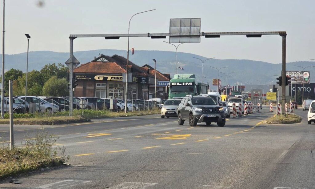 Radovi na Prijedorskoj petlji izazvali velike gužve na izlazu iz Banjaluke