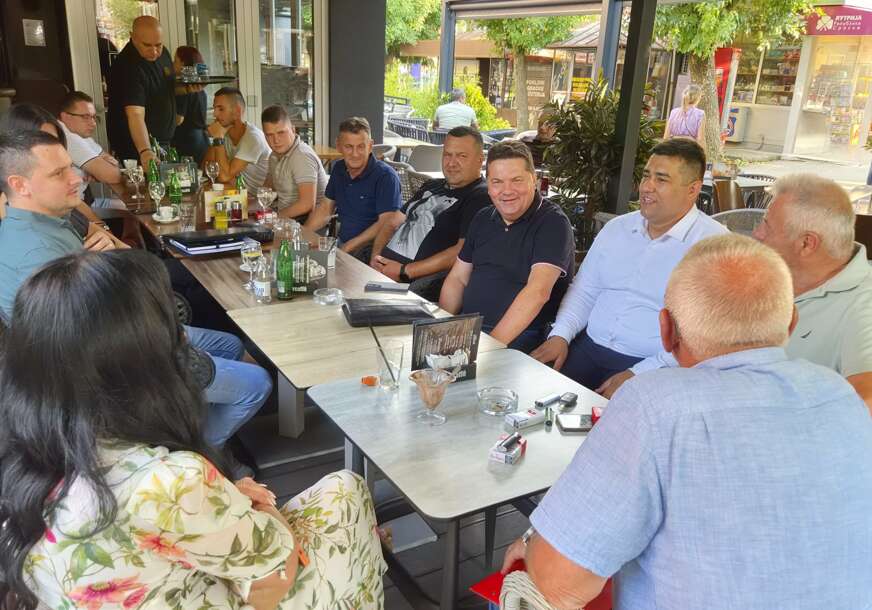 Stevandić u Modriči: Druženje sa članovima Ujedinjene Srpske