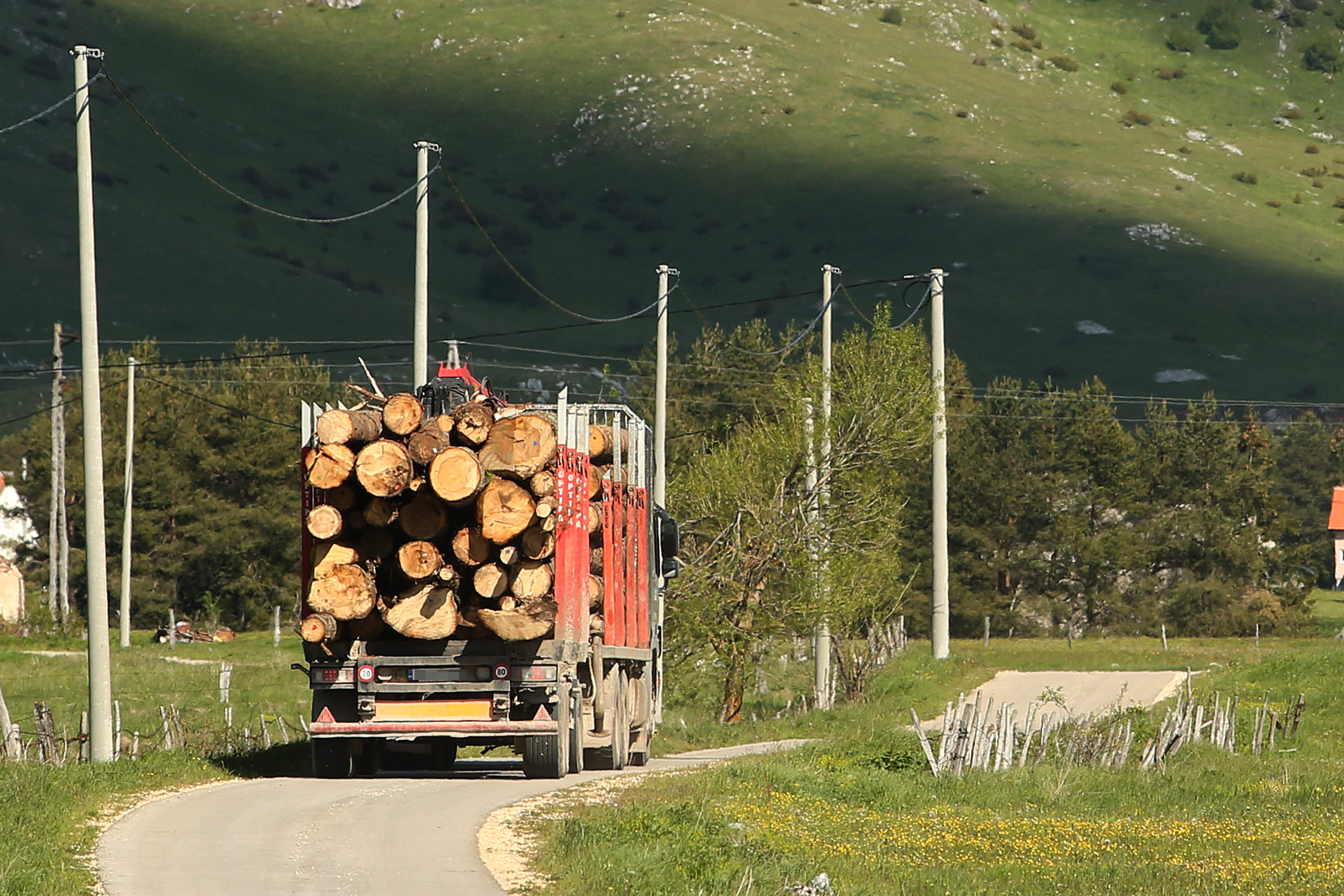Mještani Ramića traže odgovore zbog kamiona u naselju