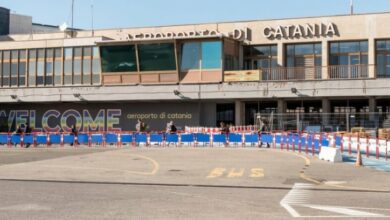 Zbog aktivnosti Etne obustavljeni dolasci letova na aerodrom u Kataniji