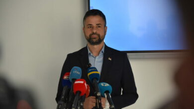Amidžić o Hasanoviću: plate po zakonu, ne u stranci