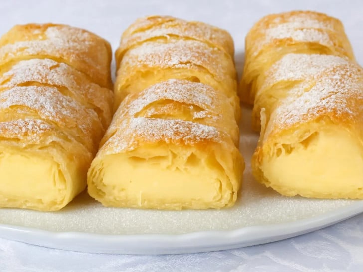 Sočna vanila pita koja podsjeća na krempitu