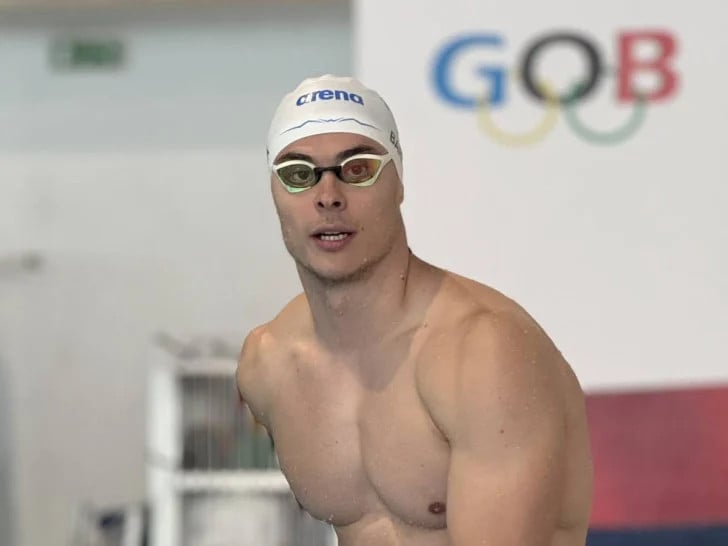 Andrej Barna osvojio srebro u Parizu i pliva za Olimp