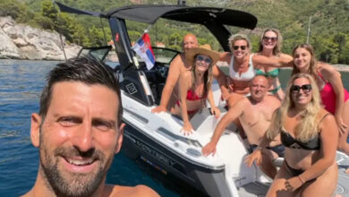 Novak Đoković oduševio fanove u Boki Kotorskoj: Zaustavio brod i uslikao se s njima