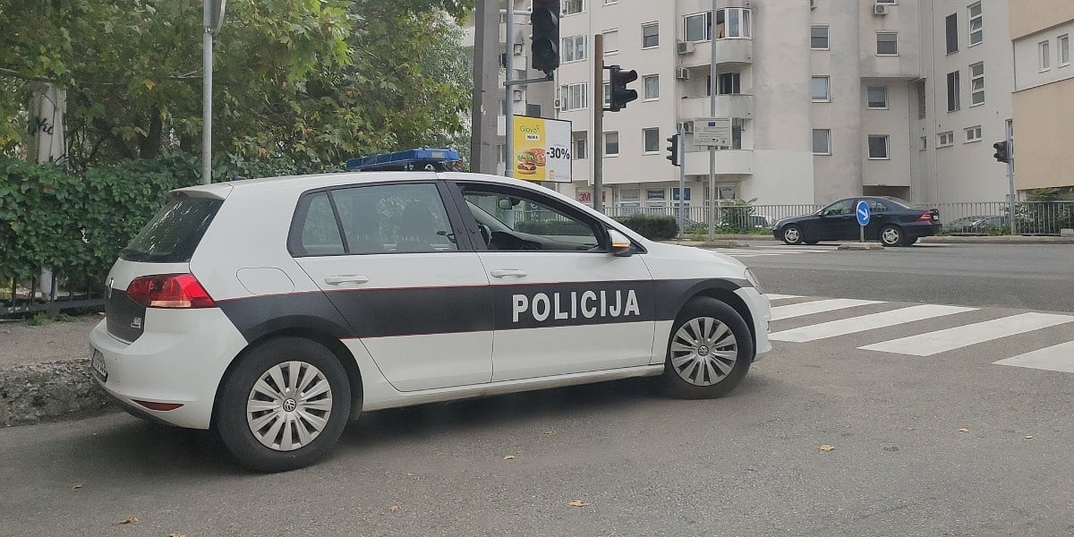 Banjalučanin uhapšen, Sarajlija u bjekstvu zbog provala u vozila u Mostaru