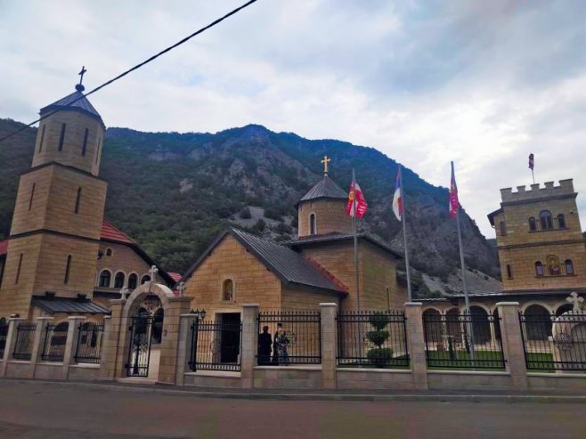 Predsjednici Dodik i Vučić sutra u manastiru Rmanj