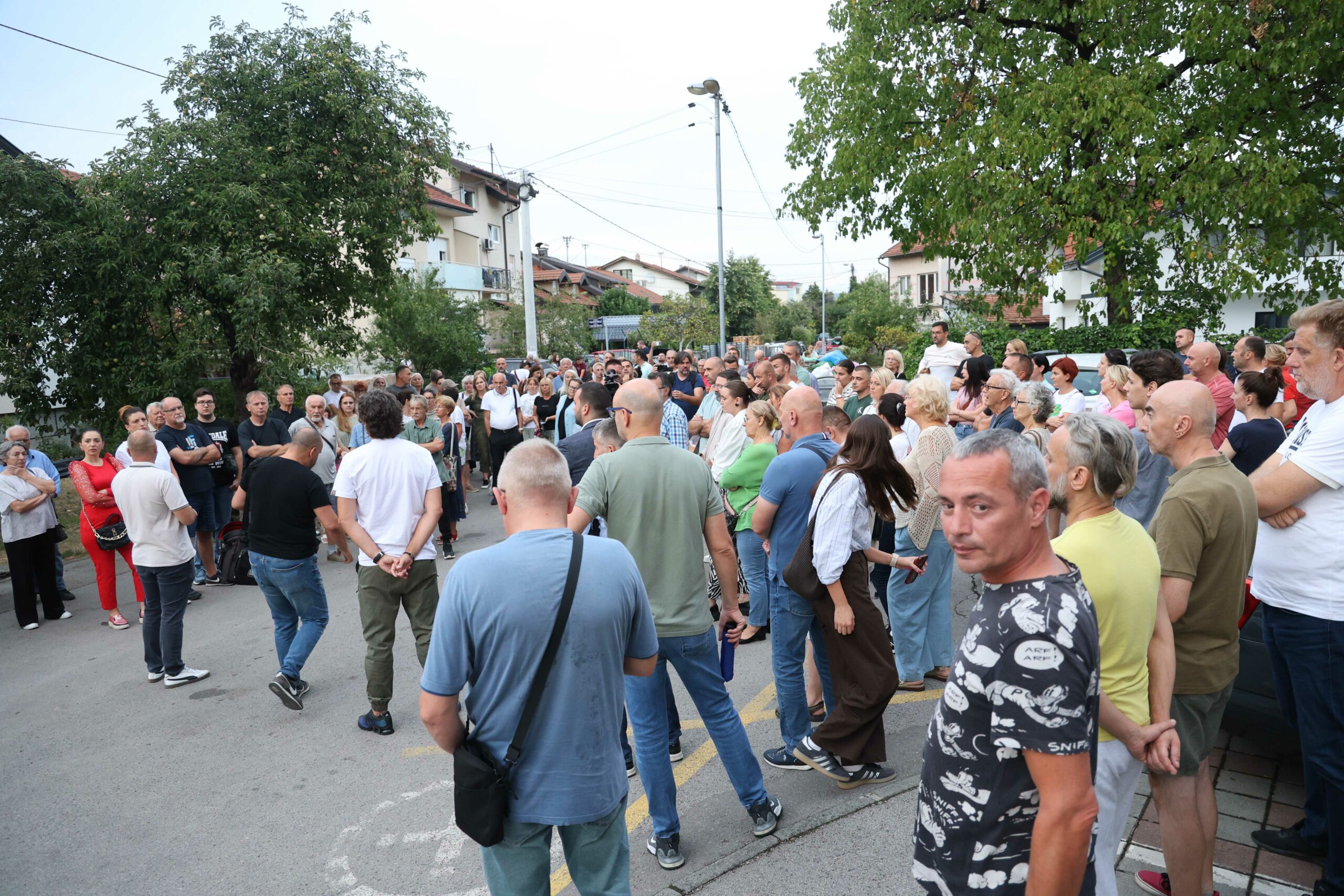 Mještani Rosulja protestuju zbog izmjena regulacionog plana: "Brišu naše kuće"