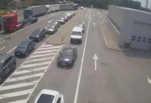 Velike gužve na graničnim prelazima sa Hrvatskom i Crnom Gorom