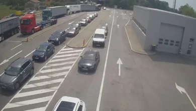 Velike gužve na graničnim prelazima sa Hrvatskom i Crnom Gorom