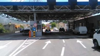 Svađa u koloni razdvojila bračni par na granici
