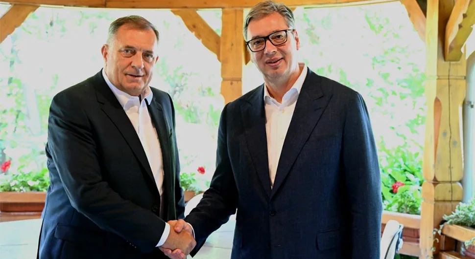 Dodik: Vučić je preporodio Srbiju