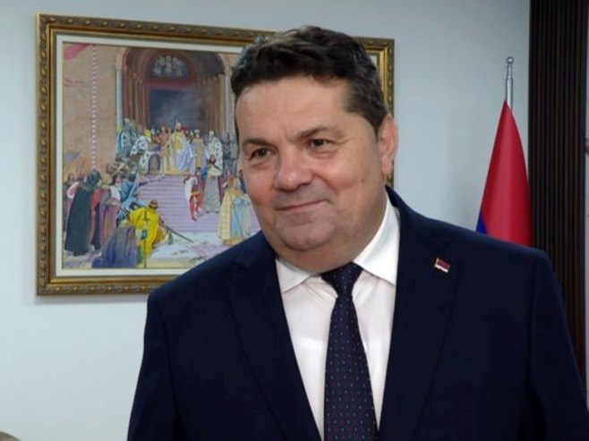 Stevandić: novi sistem glasanja rezultat manipulacija u kojima je i Šmit