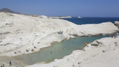 Grčko ostrvo Milos: skriveni dragulj Egeja koji krije Veneru