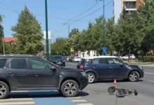 U saobraćajnoj nesreći na Dobrinji povrijeđen vozač električnog trotineta