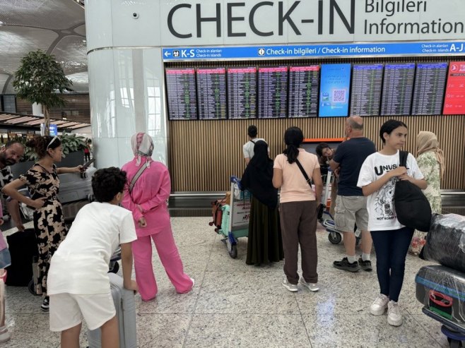 Rekord aerodroma u Istanbulu: 289.260 putnika za jedan dan