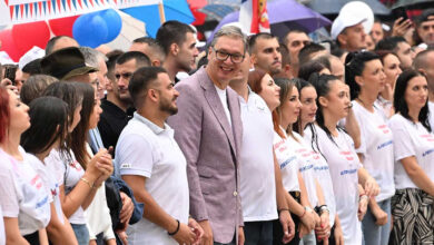 Vučić na mitingu „Ujedinjena Srbija“ u Užicu: Nasilje neće pobijediti