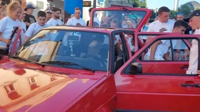 U Krajini oboren Ginisov rekord: 20 ljudi uspjelo ući u Golfa 2